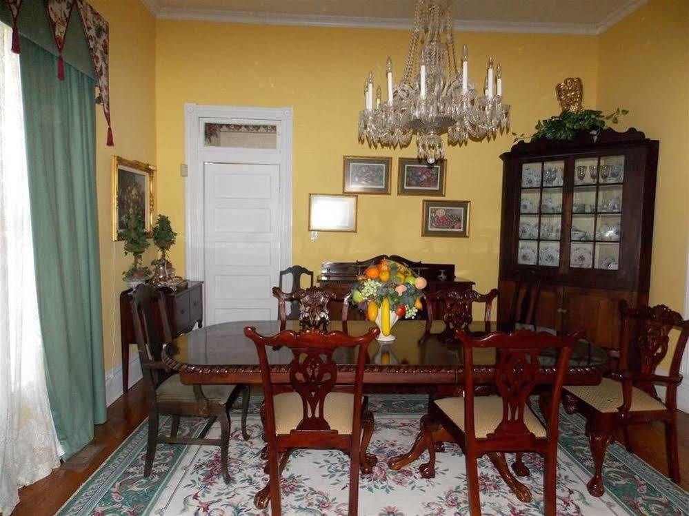 Carriage Lane Inn Murfeesboro Tn เมอร์ฟรีสโบโร ภายนอก รูปภาพ